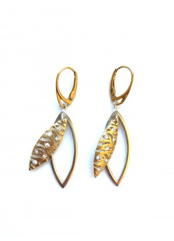 Sterling silver earrings with zirconia