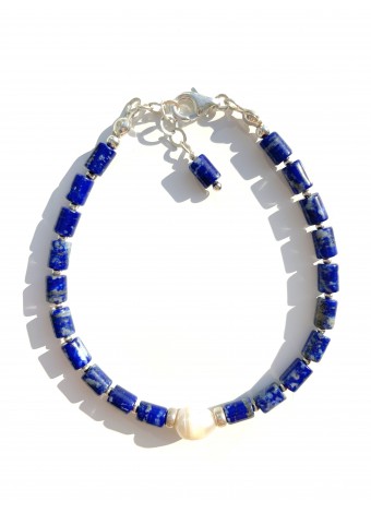 Lapislazuli bracelet with pearl