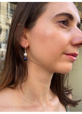 Lapis lazuli and mother of pearl earrings